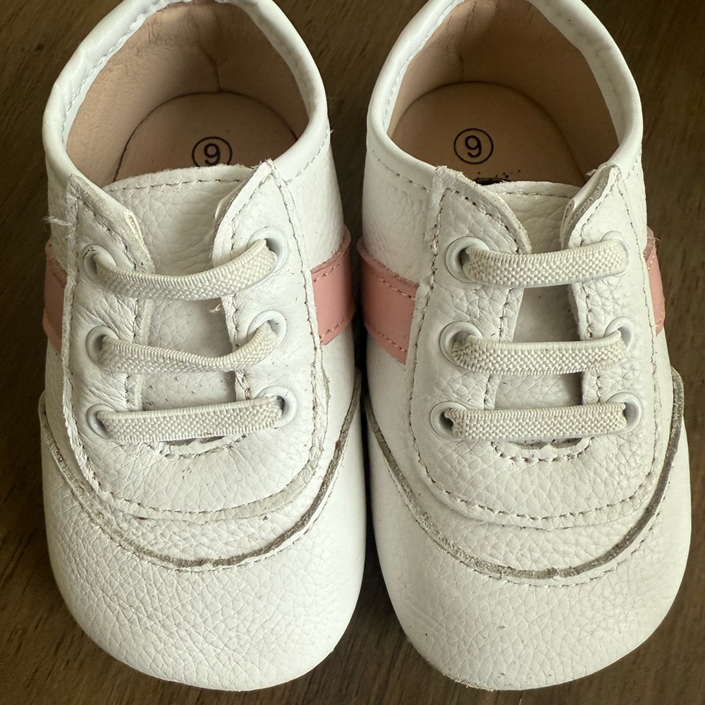 Little Love Bug White and Pink Sneaker